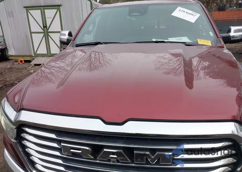 2025 Ram 1500 Laramie 4X4 5'7 Box z USA, uszkodzony, nr VIN 1C6SRFJP6SN567386